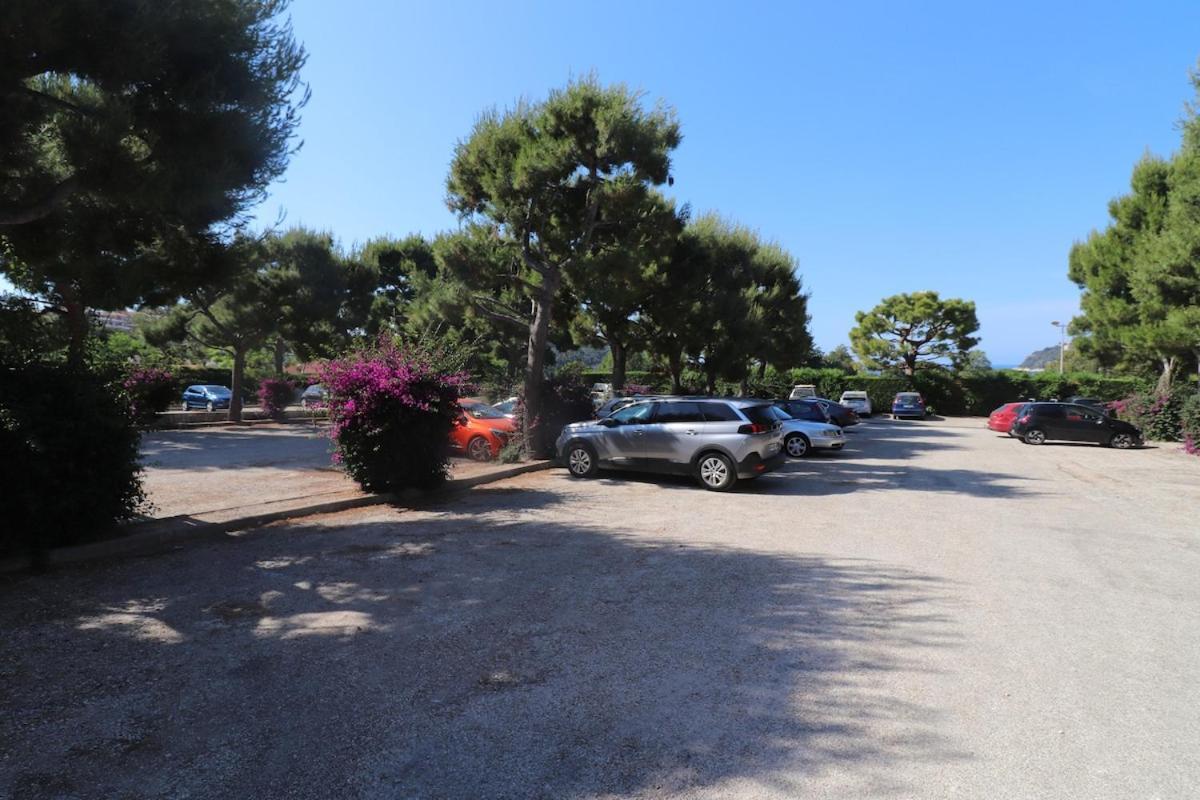 Superbe 2 Piece Tout Confort , Piscine /Ac/Parking Vila Villefranche-sur-Mer Exterior foto